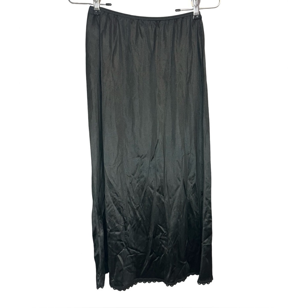 Vtg Fruit of the Loom Black Skirt Slip